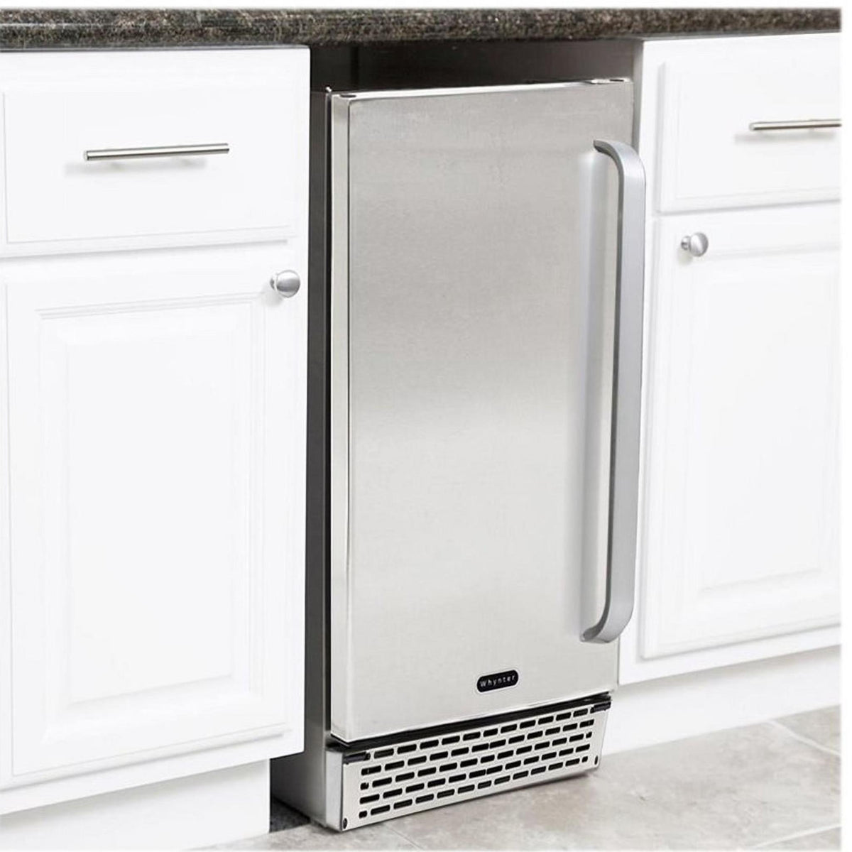 whynter-BOR-326FS-80-can-Beverage-Cooler-Refrigerator-kitchen-undercounter